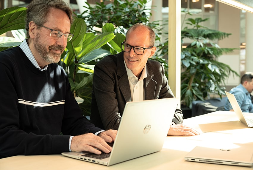 Optema team collaborating